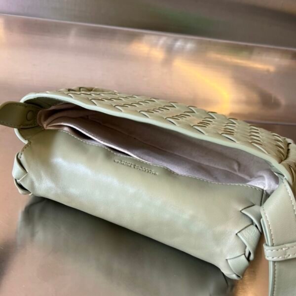 BO-VE cobble Shoulder Bag 755659  27cm BV VB intrecciato lambskin