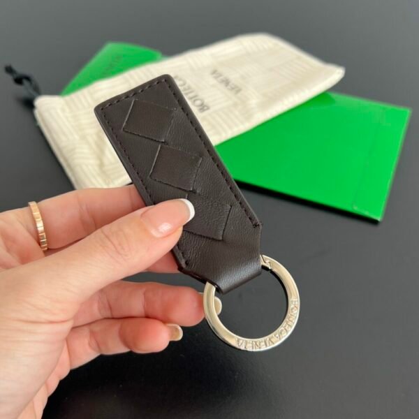 BO-VE 800553 Single Braided Leather Keychain  12x3cm BV VB Nappa lambskin