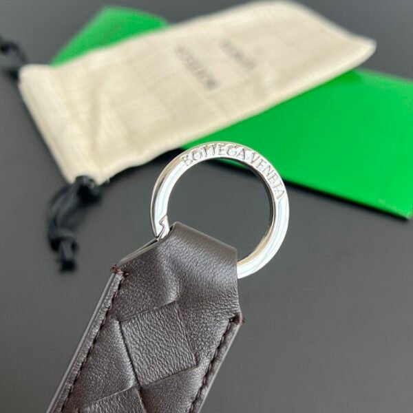BO-VE 800553 Single Braided Leather Keychain  12x3cm BV VB Nappa lambskin