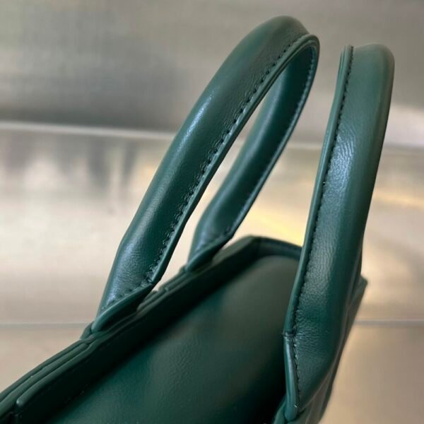 BO-VE 776778 mini east- west ARCO to special  22cm BV VB intrecciato lambskin