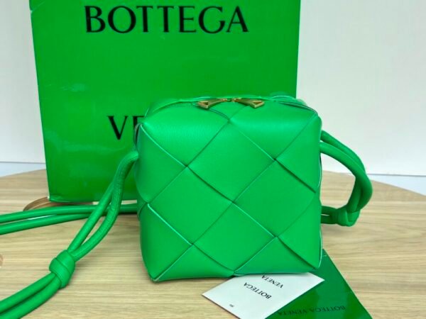 BO-VE 701915 Cassette Camera Bag 14cm BV VB