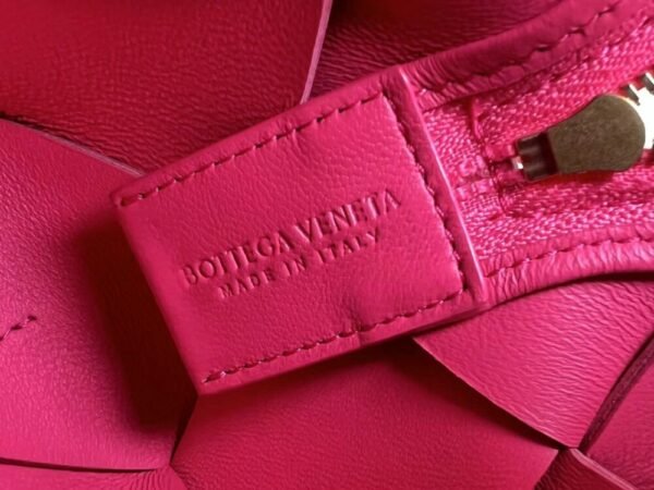 BO-VE 701915 Cassette Camera Bag 14cm BV VB