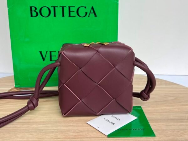 BO-VE 701915 Cassette Camera Bag 14cm BV VB