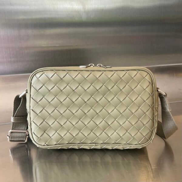 BO-VE 710048 Woven Camera Bag For Women 24.5cm BV VB