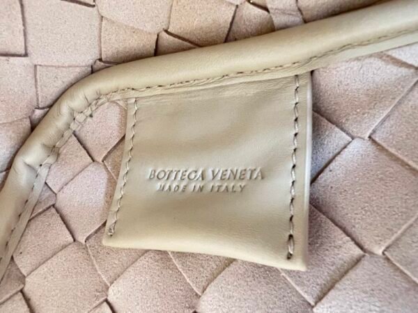 BO-VE 710048 Woven Camera Bag For Women 24.5cm BV VB