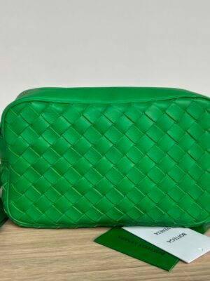 BO-VE 710048 Woven Camera Bag For Women 24.5cm BV VB