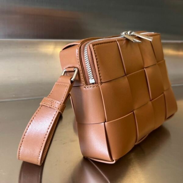 BO-VE 730027 Woven Camera Bag For Women/men 20cm BV VB