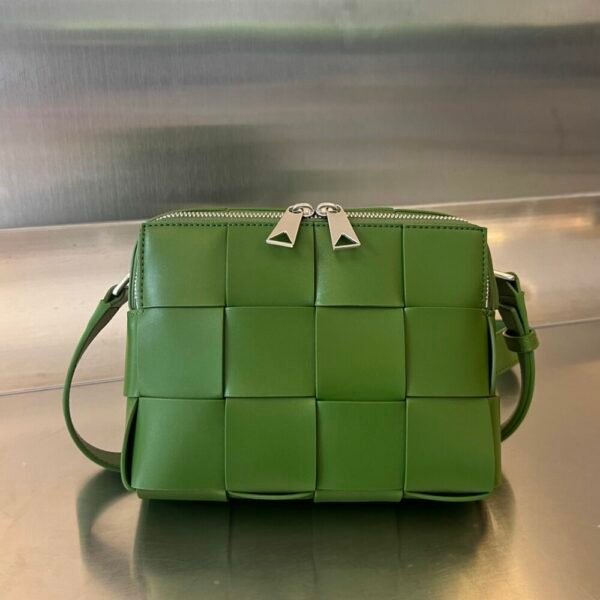 BO-VE 730027 Woven Camera Bag For Women/men 20cm BV VB