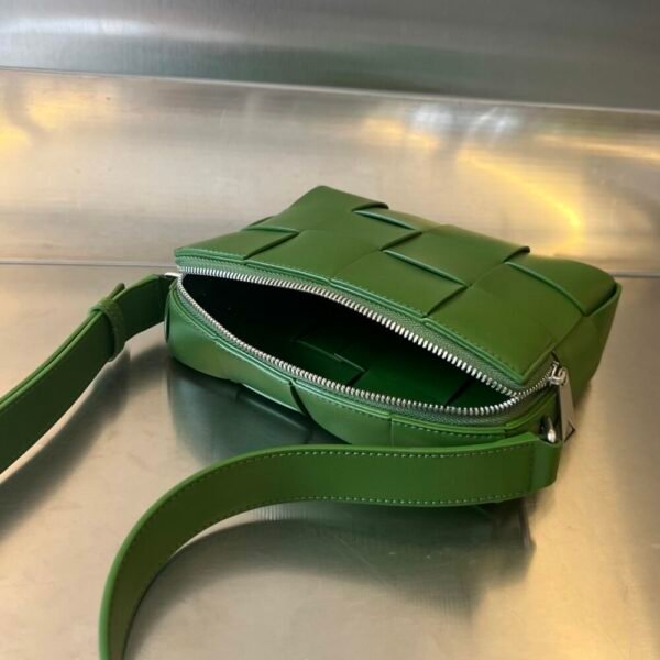BO-VE 730027 Woven Camera Bag For Women/men 20cm BV VB