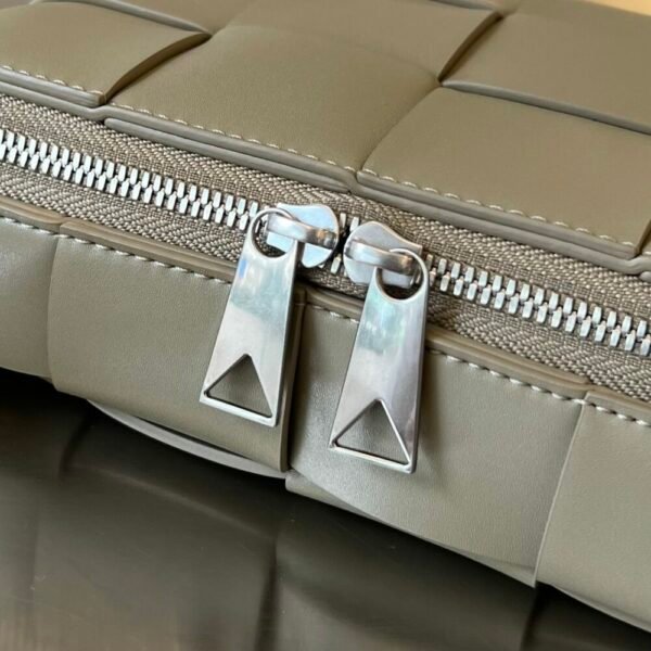 BO-VE 730027 Woven Camera Bag For Women/men 20cm BV VB
