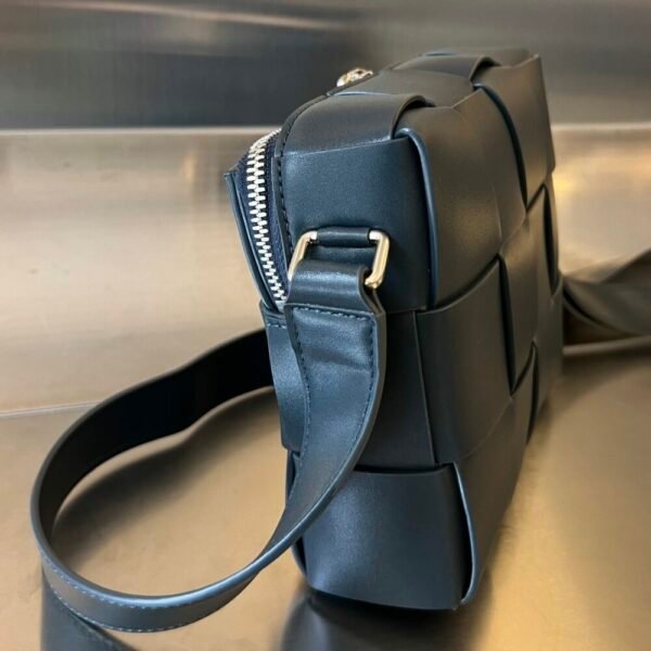 BO-VE 730027 Woven Camera Bag For Women/men 20cm BV VB