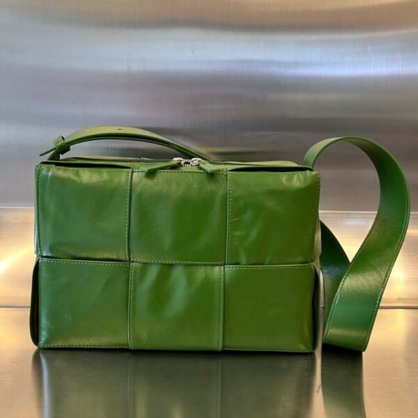 BO-VE 731165 Woven Camera Bag For Women/men 28cm BV VB