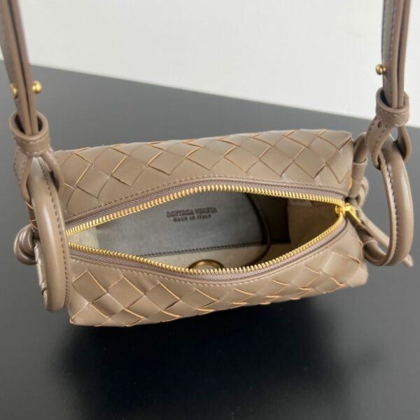 BO-VE Loop handbag 796615 For Women 19cm BV VB