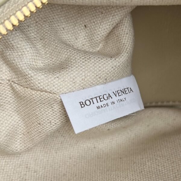 BO-VE Loop handbag 796615 For Women 19cm BV VB