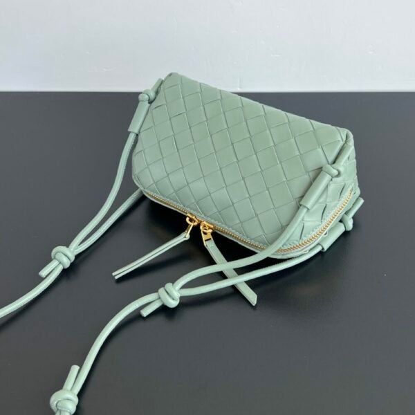 BO-VE concert pouch 794258 For Women 18.5cm BV VB Intrecciao