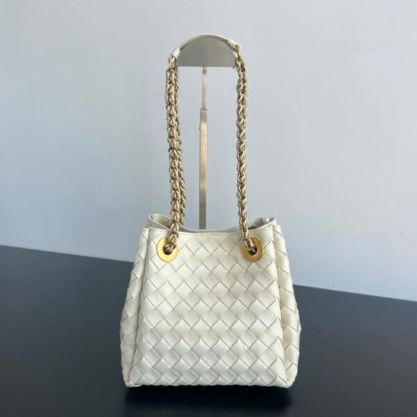 BO-VE Chain parachute 817175 sheepskin women bag 21cm BV VB
