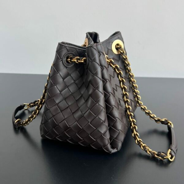 BO-VE Chain parachute 817175 sheepskin women bag 21cm BV VB