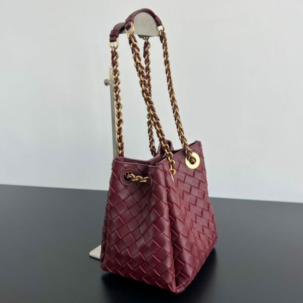 BO-VE Chain parachute 817175 sheepskin women bag 21cm BV VB