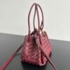 BO-VE Chain parachute 796569 sheepskin women bag 21cm BV VB