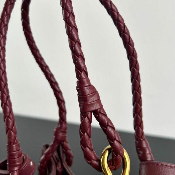 BO-VE Chain parachute 796569 sheepskin women bag 21cm BV VB