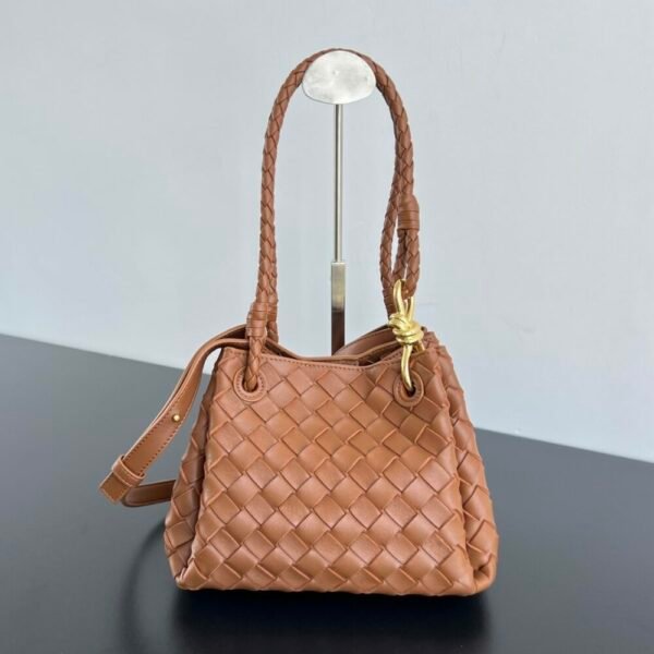 BO-VE Chain parachute 796569 sheepskin women bag 21cm BV VB