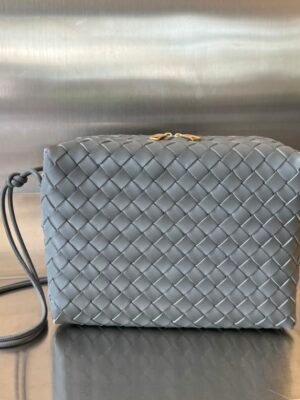 BO-VE 680256 cosmetic bag toiletry bag shoulder bag handbag women 25cm BV VB