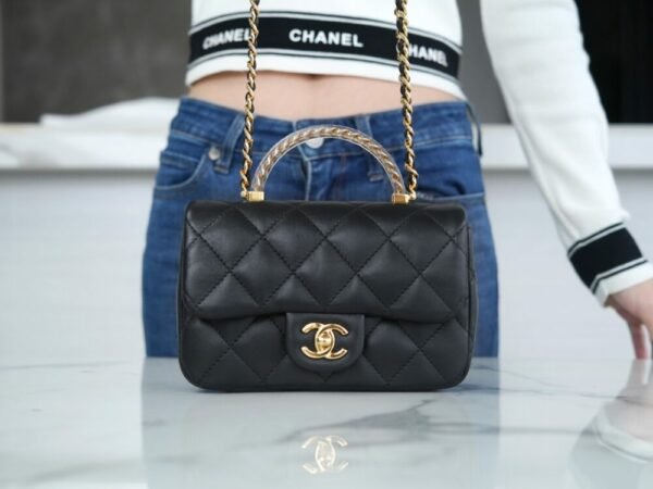 CHL 24s handle CF mini black