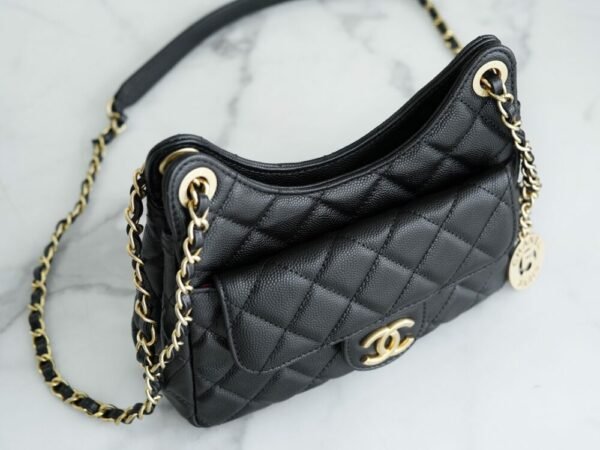 wsxc1742913543366_3 CHL 23c Resort Collection Ball Small 19cm