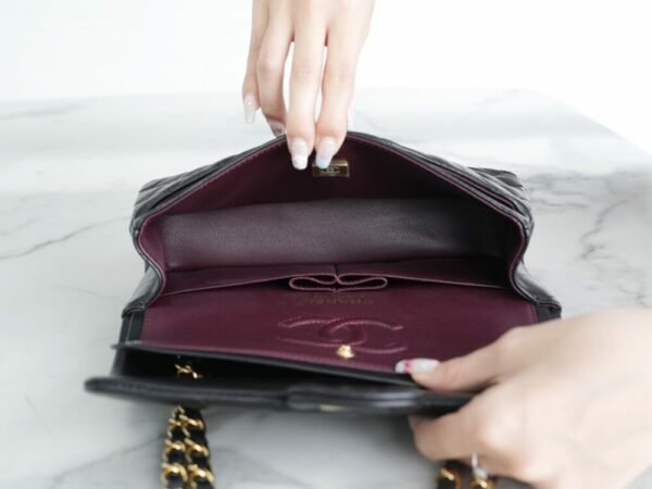 CHL Classic Flap Black Sheep Gold Small 23cm