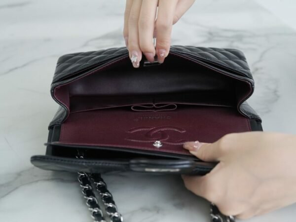 CHL Classic Flap Black Sheep Gold Small 23cm