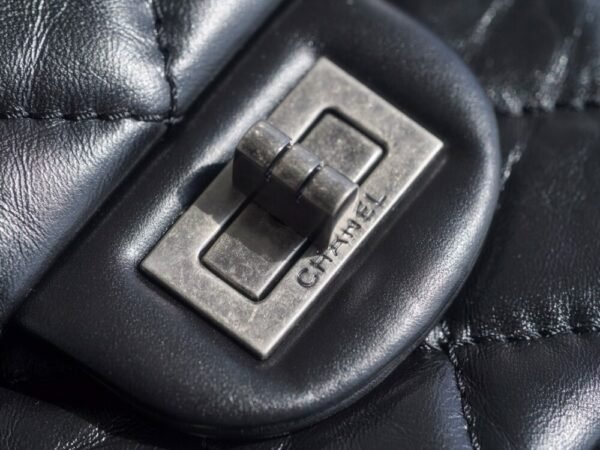 wsxc1742925109177_8 CHL 2.55 Small genuine leather black silver 24cm