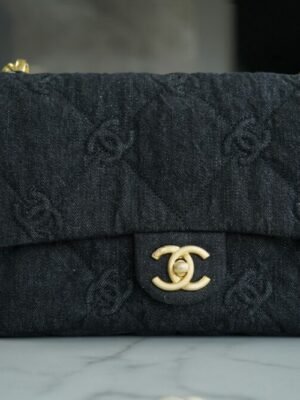 CHL 22s Denim underarm bag 24cm