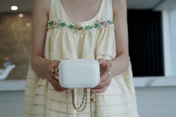 CHL Double Gold Ball Mini Box Bag 11cm