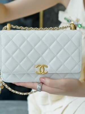 CHL Double gold beads woc white 19.2cm