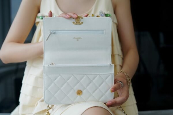 CHL Double gold beads woc white 19.2cm