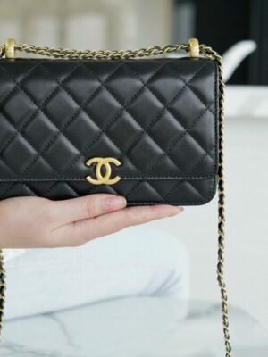 CHL Double gold beads woc black 19.2cm