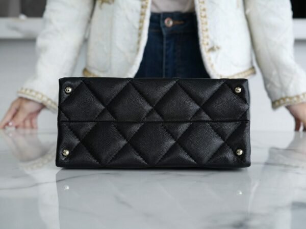 wsxc1742929139078_7 CHL 24p Kelly box with handle black 21cm