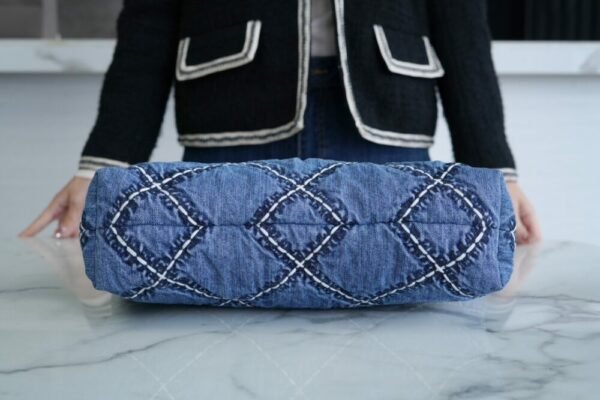 CHL 24p Spring and summer new denim 22 small size 37cm