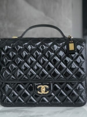 CHL 22k patent leather backpack genuine leather 31.5cm