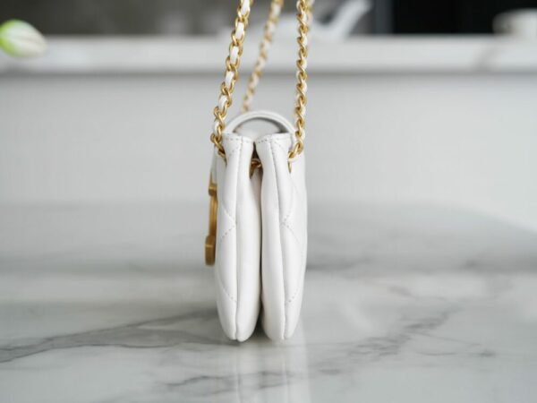 CHL 24c original lambskin retro big logo baguette bag 24cm