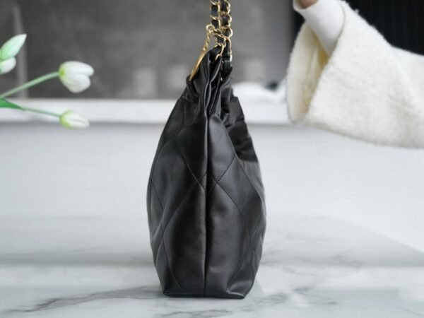 CHL 24C Horizontal 22 Handbag Black Gold Buckle 45cm