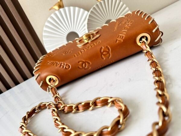 CHL Vintage resin leather chain bag 25cm A2216