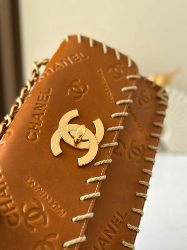 CHL Vintage resin leather chain bag 25cm A2216