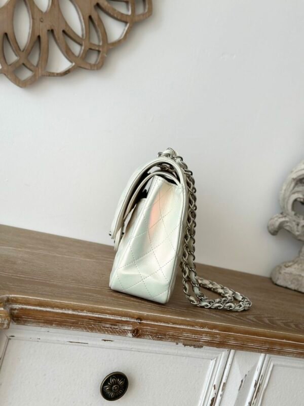 CHL Pearlescent CF chain flap bag Imported sheepskin 25.5cm 1112