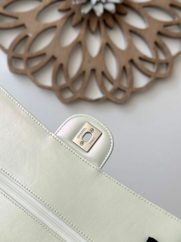 CHL Pearlescent CF chain flap bag Imported sheepskin 25.5cm 1112