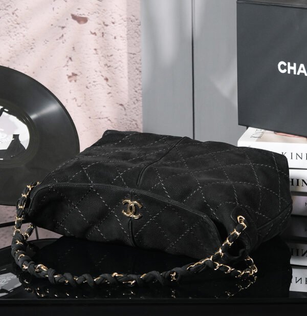 CHL Single shoulder chain bag