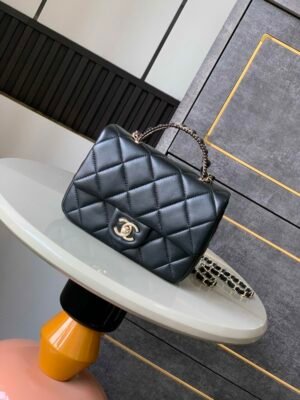 CHL OHANEL 25P CF pearl bag inlaid with diamond handle large mini 18.5cm 5367