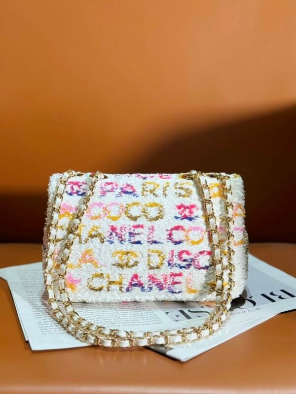 CHL 24c sequin CF beads AS4651