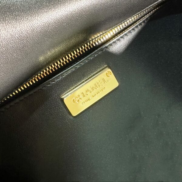 CHL 24c sequin CF beads AS4651