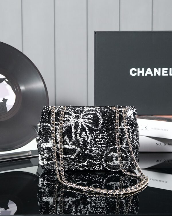 CHL 24b bow sequin bag 21cm